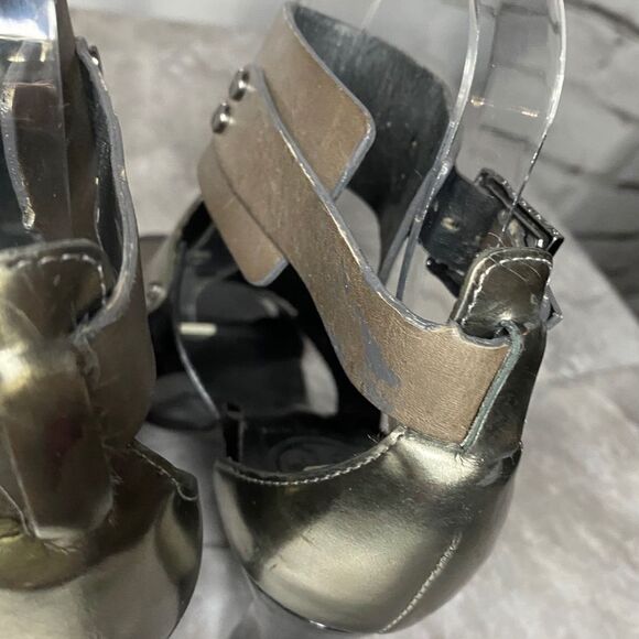 Tory Burch Teagan Stingray Leather Cage Heels Size 7.5 - Picture 6 of 11